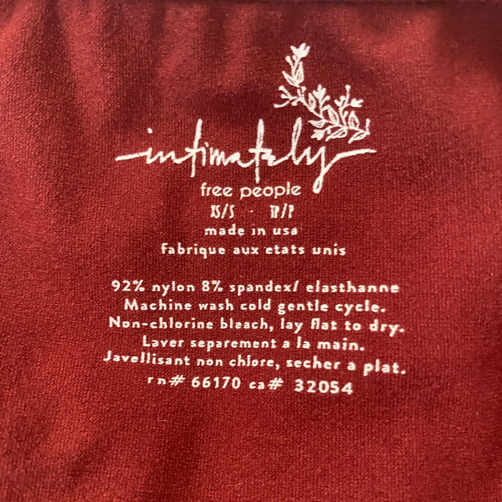 Brand new Free People tank - Picture 2 of 3